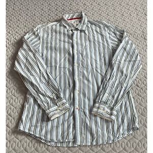 Men’s Club Room Button Up Shirt Slim Fit Blue White Stripe Pattern Medium